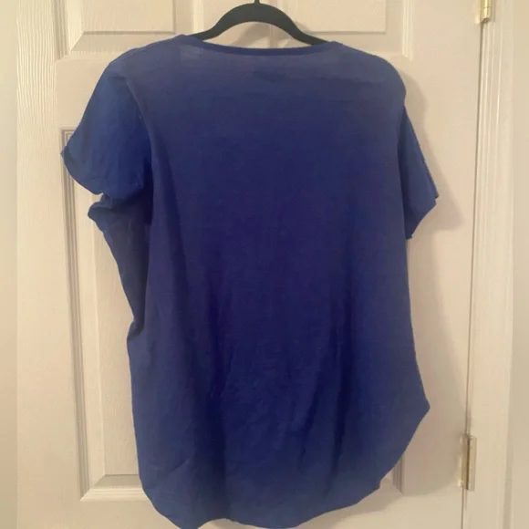 NFL NY Giants V-neck tee - Picture 3 of 4